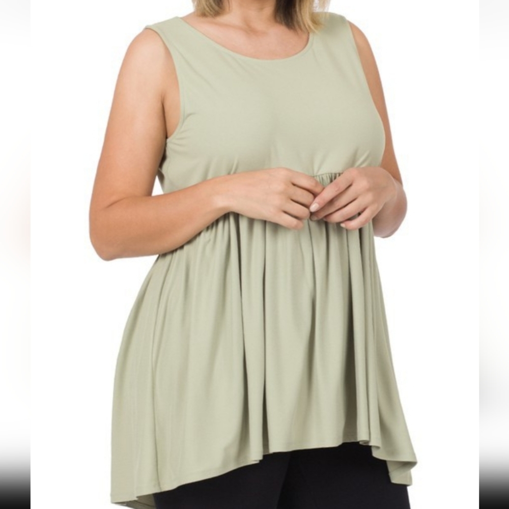 Zenana Sleeveless Top NWT